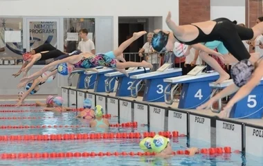 Mozgalmas hétvégének futnak neki a Nyíregyházi Sportcentrum úszói