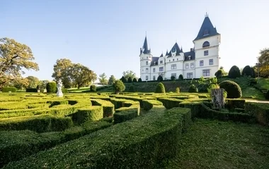 Debreceni cég újítja fel a Tiszadobi Andrássy-kastély parkját