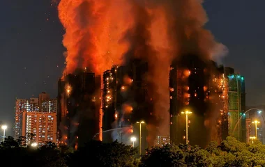 44 halottja van a hongkongi tűzvésznek