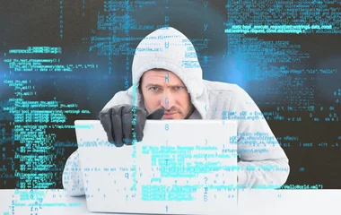 Csalók próbálják megtéveszteni az MVM ügyfeleit, már sms-ben is