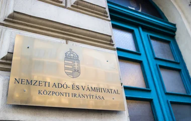 Emelkedik az alanyi adómentesség határa