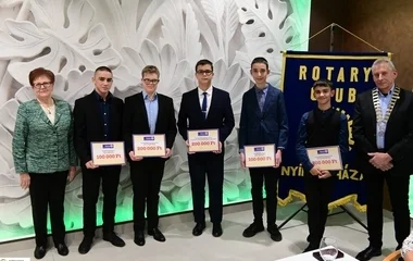 Ifjú tehetségek a középpontban