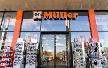 Szennyezettség miatt tápszereket hívnak vissza