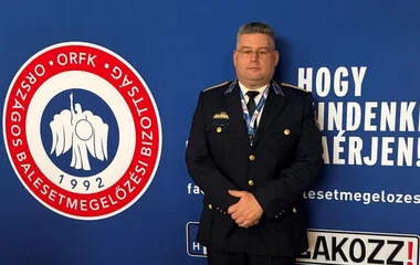Debreceni rendőr kapta az „év iskolarendőre” elismerést 