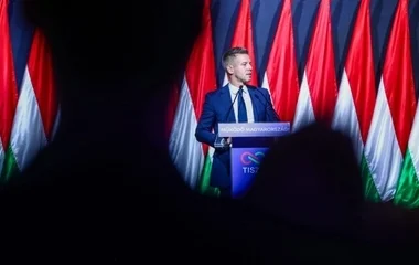 Magyar Péter vitára hívta Orbán Viktort és több nagy ígéretet is tett