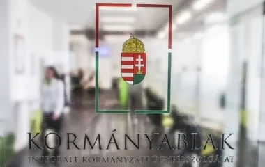 A választás hétvégéjén rendkívüli nyitvatartás lesz a kormányablakoknál