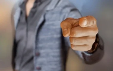 A Medián szerint a magyar választók mindkét nagy pártról feltételezik a választási csalást