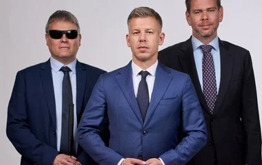 Újabb minisztereket jelentett be Magyar Péter