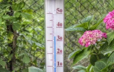 Figyelmeztetést adtak ki a hétvégére az extrém felmelegedés miatt