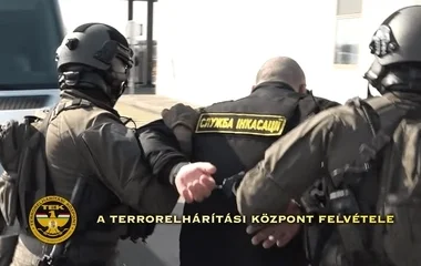 Orbán Viktor letartóztatását indítványozza az aranykonvoj-ügyben az ukrán pénzszállítók ügyvédje