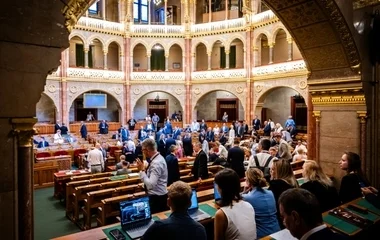 Felfüggesztették a pedagógusok teljesítményértékelését