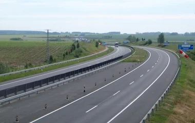 Sokba került az adófizetőknek az autópálya-koncesszió