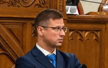 Lemondott a Fidesz frakció vezetéséről Gulyás Gergely