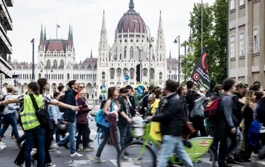 Sztrájk is jöhet, ha nem emelik az oktatást segítők bérét