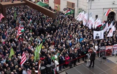 Nemzeti ellenállási köröket hirdetett Toroczkai László