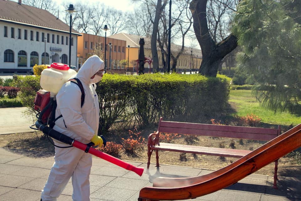 Nagykállóban is fertőtlenítik az utcákat, a tereket