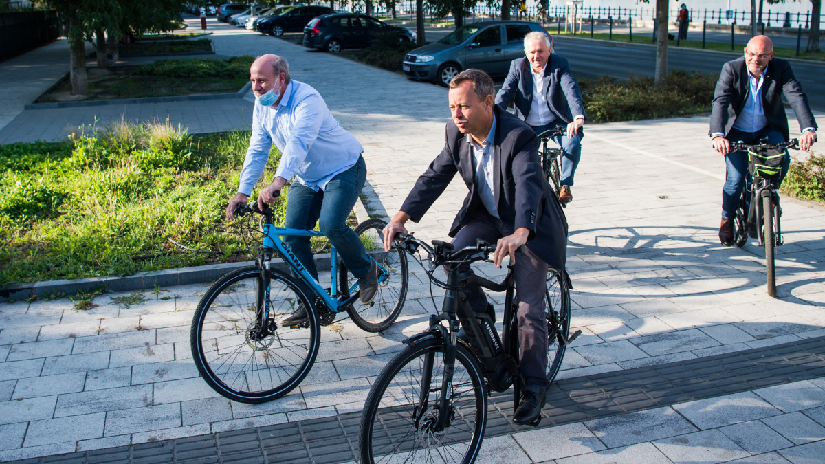 Pénteken jelenik meg az elektromos rásegítésű kerékpárok vásárlását támogató pályázat