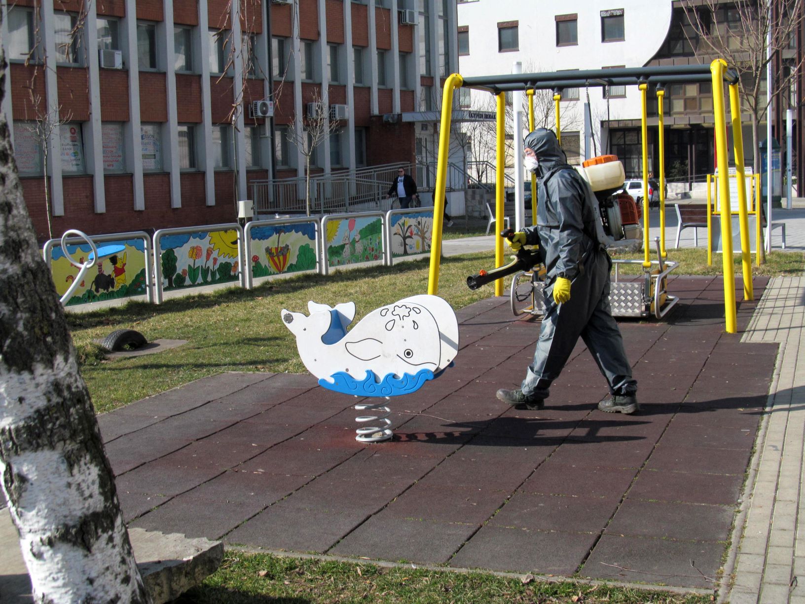 Folyamatos a fertőtlenítés városszerte