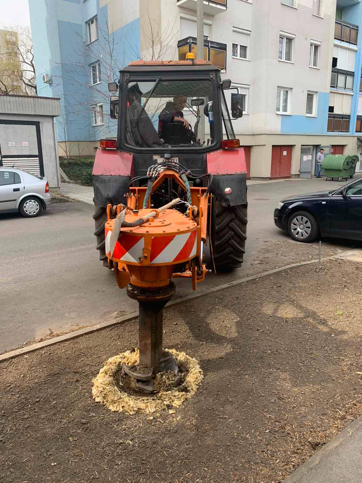 A város több pontján új fák ültetésére készülnek a NYÍRVV munkatársai