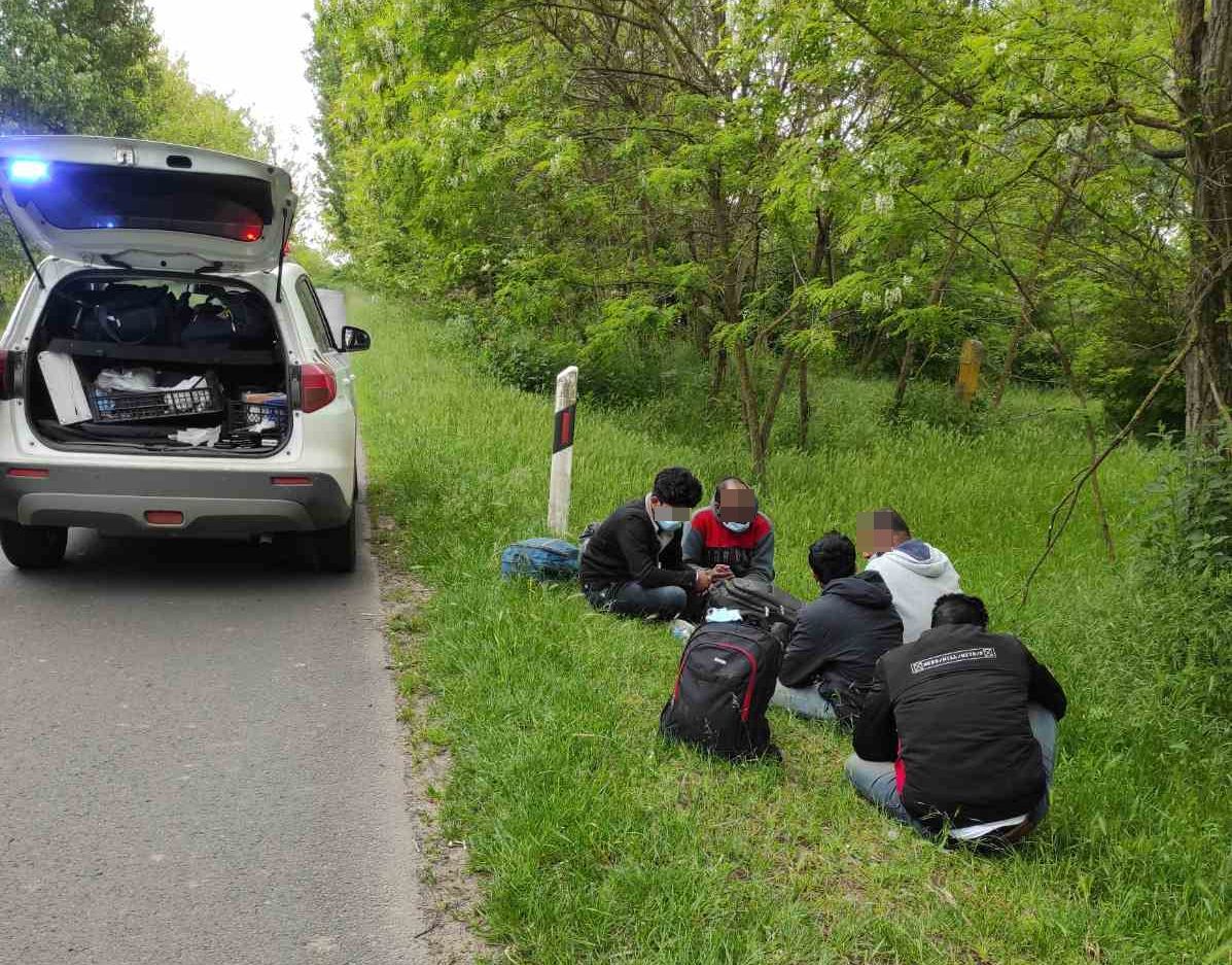 Öt külföldi férfit fogtak el Nyírbéltek térségében