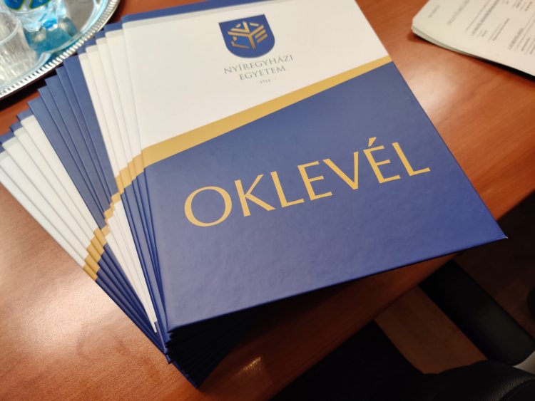 Ismét lehet diplomaosztókat tartani