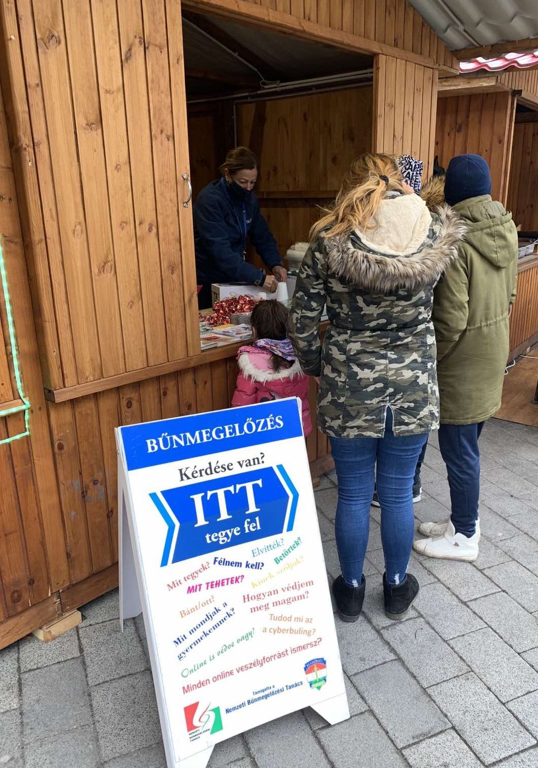 Házhoz mentek a rendőrök Nyíregyházán