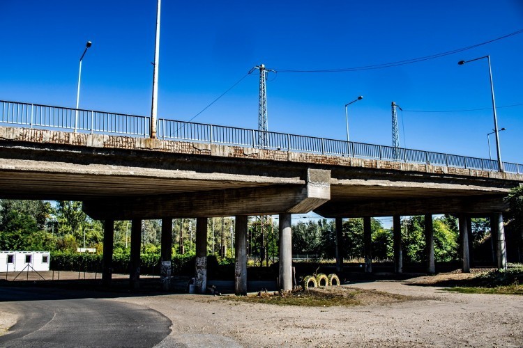 Folytatódik a Tiszavasvári úti felüljáró felújítása