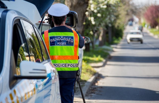 Hétfőtől minden traffipax készüléket bevetnek a rendőrök