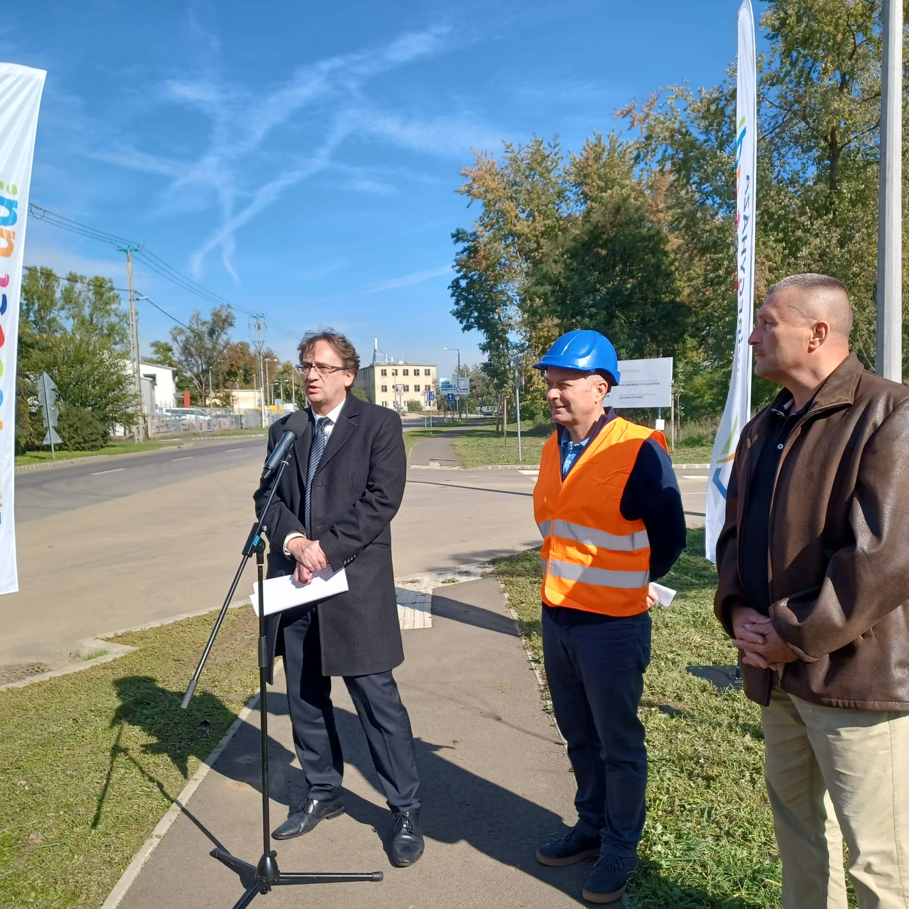 Minden elemében megújul a Szélsőbokori út