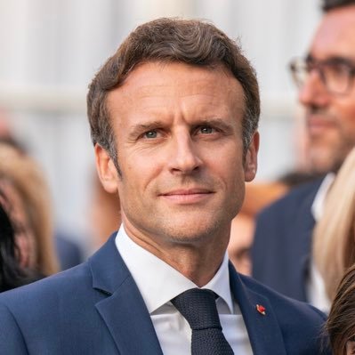 Macron fogadta a kegyetlenül meggyilkolt kislány szüleit