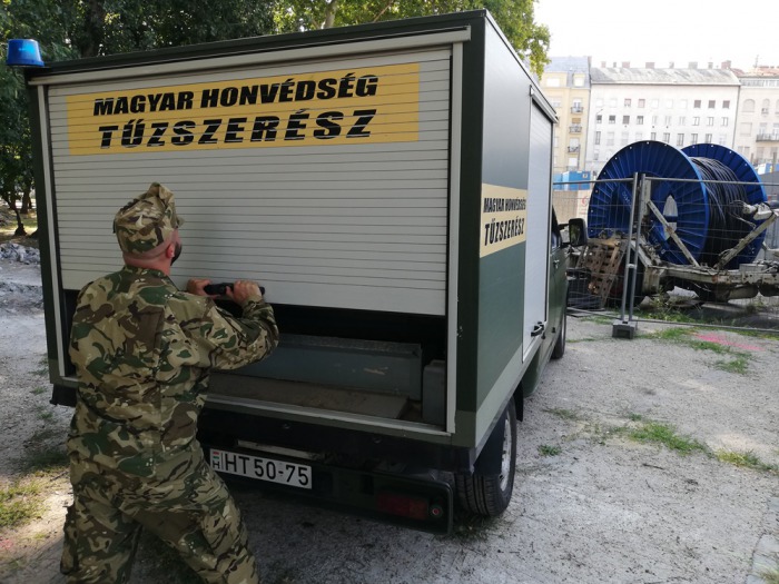 Idén már több mint hatszáz alkalommal riasztották a tűzszerészeket