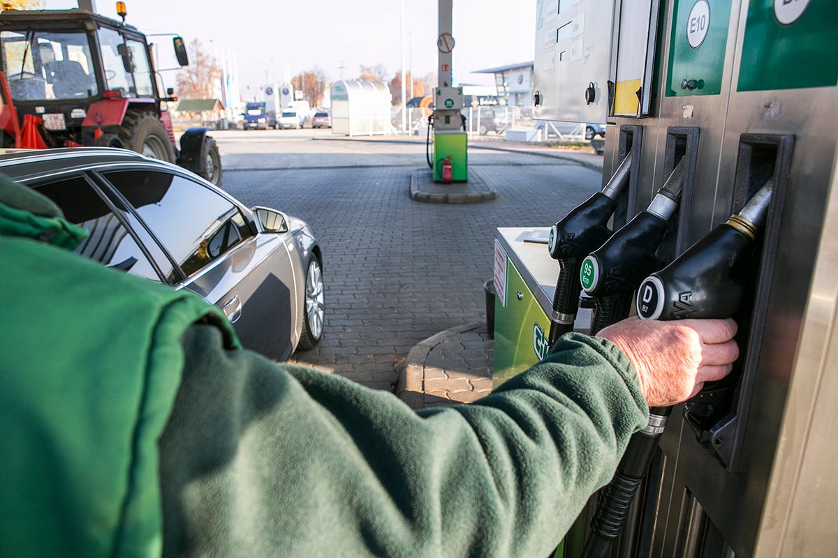 Pénteken a benzin és a gázolaj ára is emelkedik