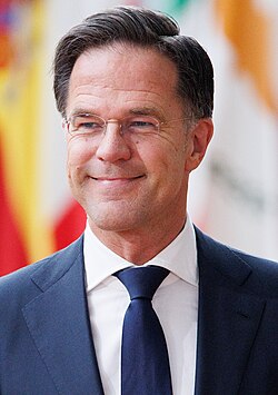 Mark Rutte leköszönő holland kormányfő lehet a NATO következő főtitkára