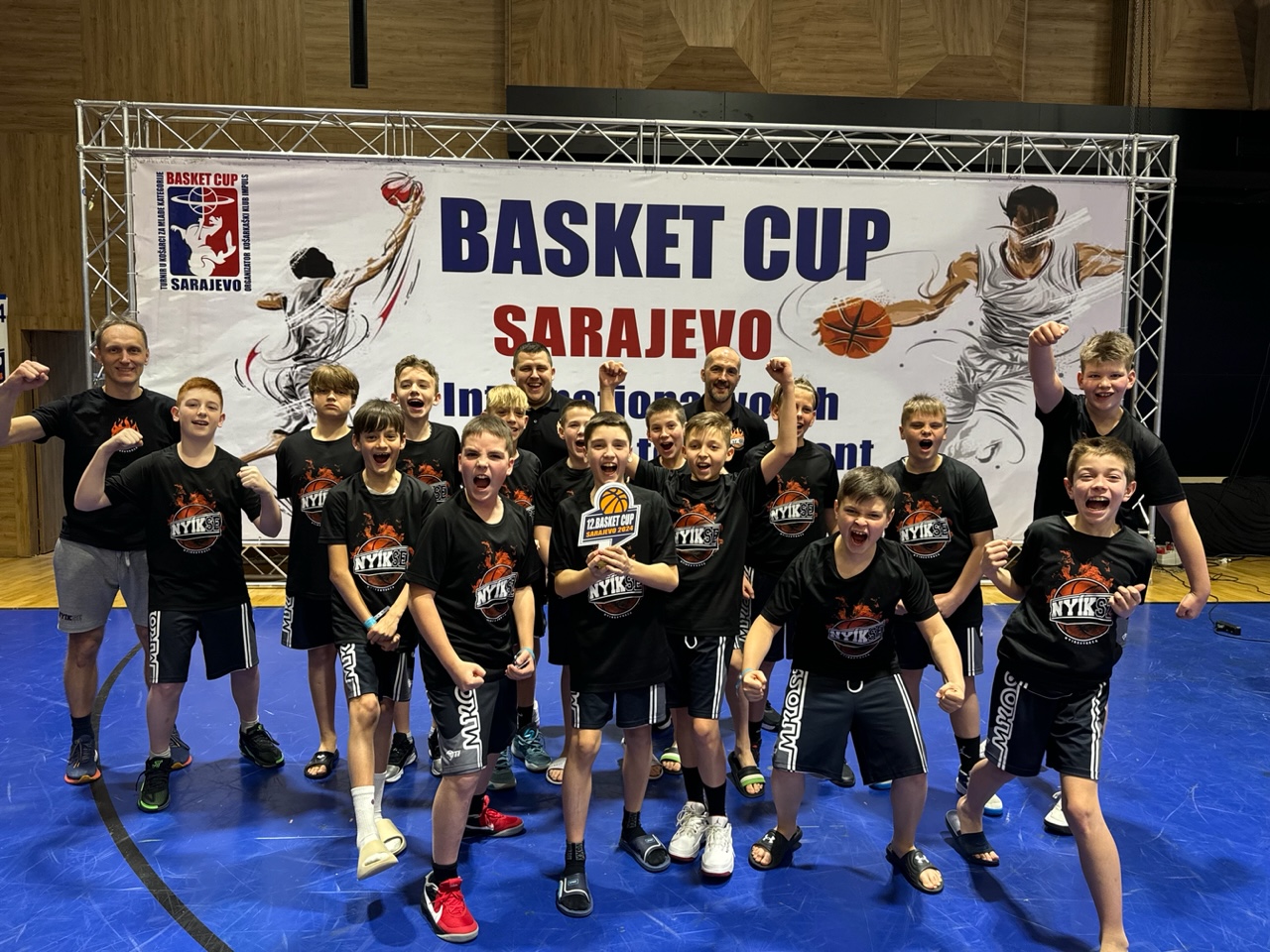 A NYÍKSE U12-es fiú csapata sikeresen szerepelt az első nemzetközi megmérettetésén