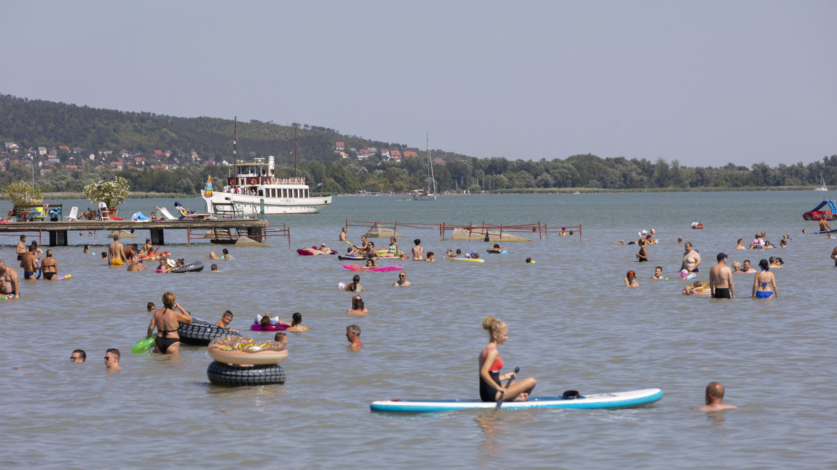 A magyar turistáknak még mindig a Balaton a Riviéra