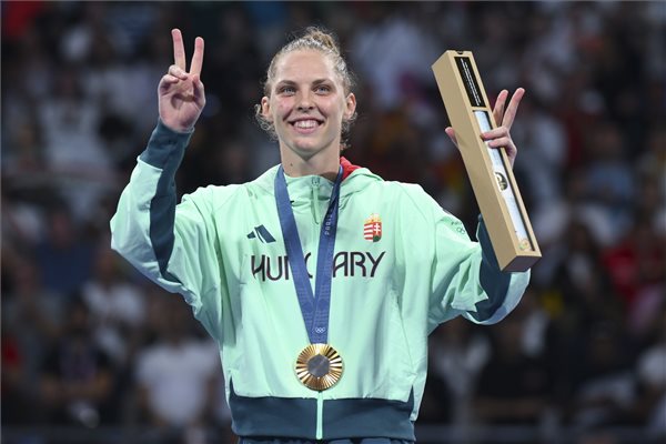 Márton Viviana olimpiai bajnok taekwondóban