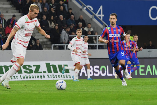 Újabb telt ház, újabb rangadó a Városi Stadionban