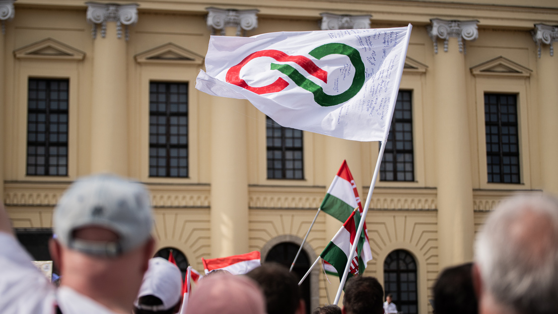 Előszőr vezet a Tisza párt