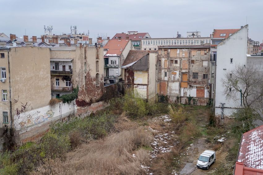 Rendeződik az Apolló-tömb sorsa Debrecen szívében. 