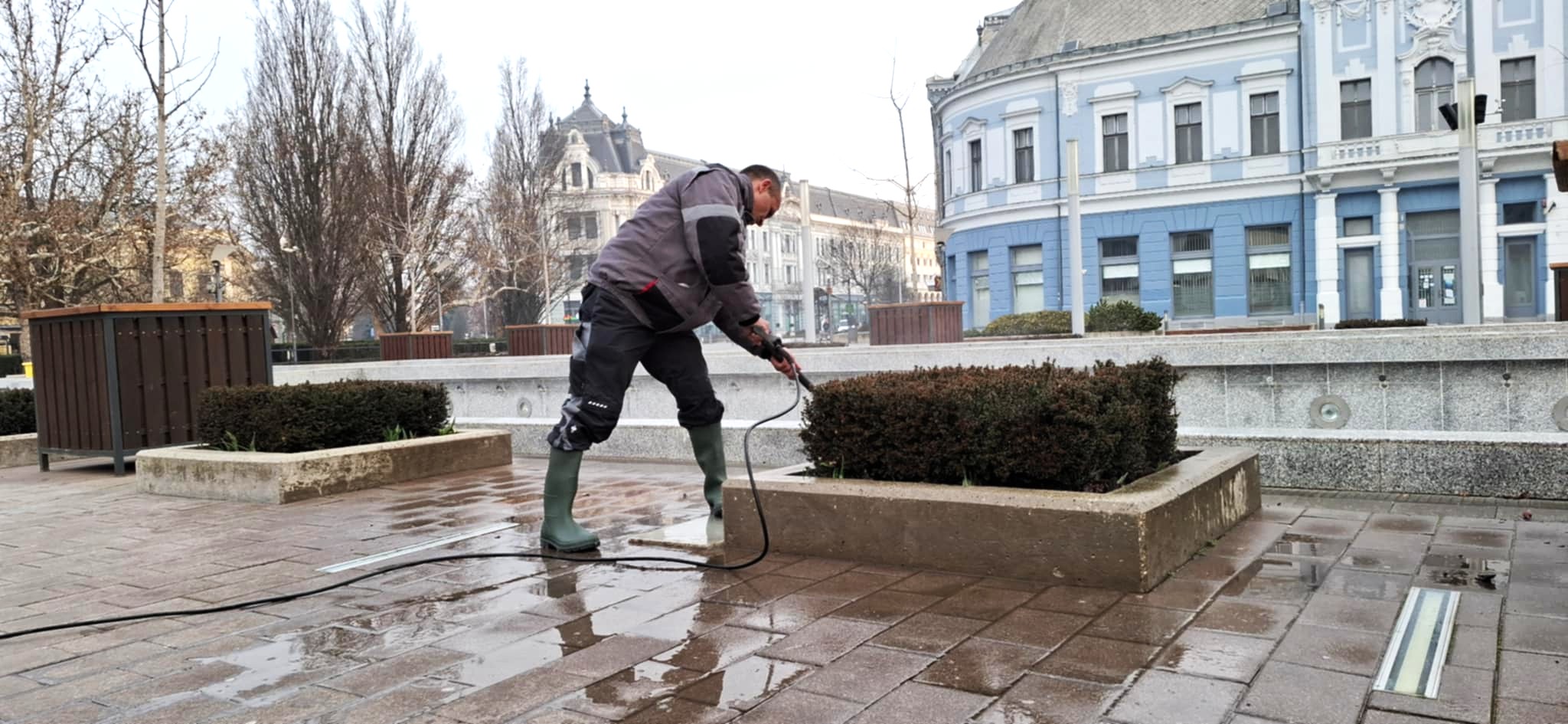 Nyíregyháza közterületein is megkezdődött a nagytakarítás.