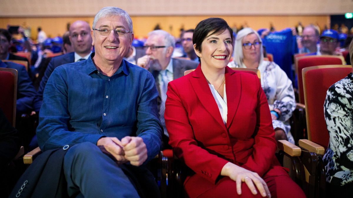 Visszavonul a politikától Gyurcsány Ferenc