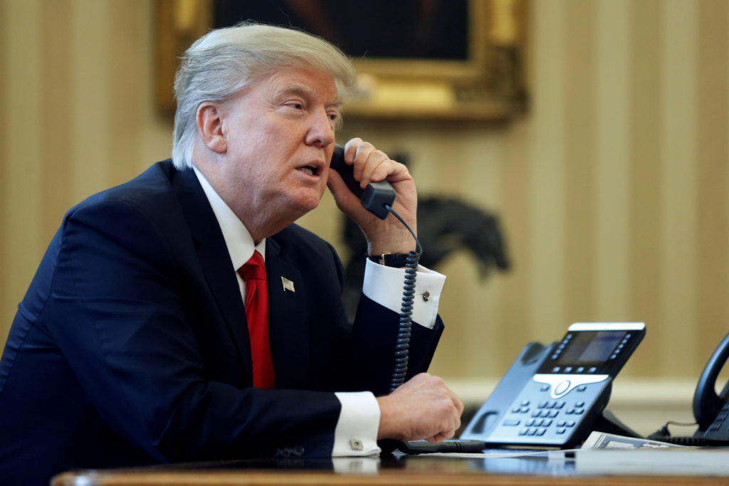 Trump tárgyal Putyinnal és Zelenszkijjel is