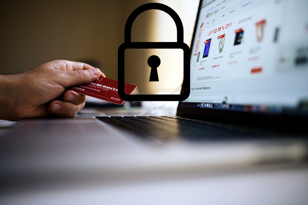 Az internetező fiatalok negyede nem fél a csalásoktól