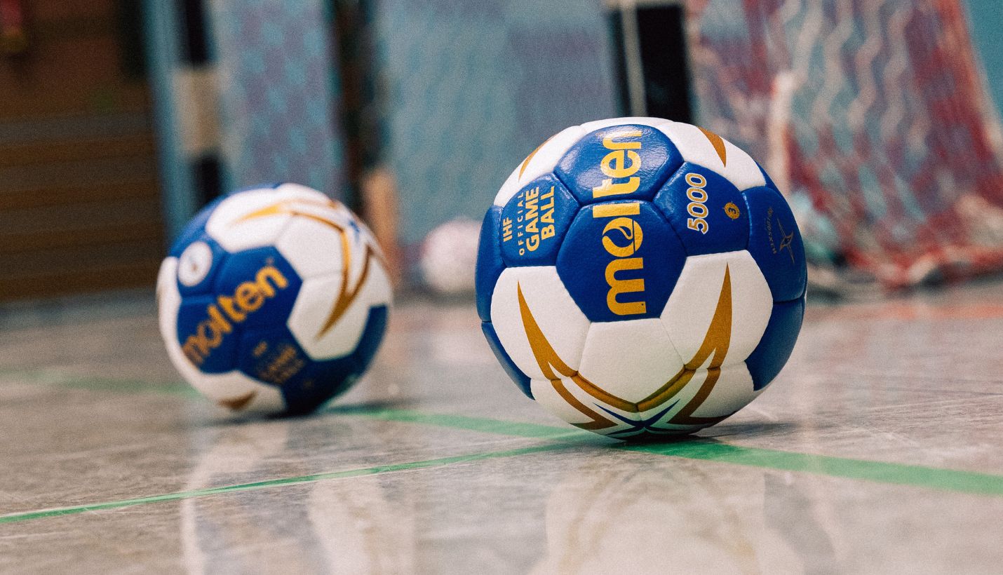 Kiütéssel döntőbe jutott a DVSC női kézilabdacsapata