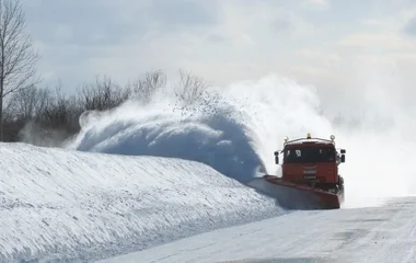 Hófúvás lassíthatja a közlekedést több megyében is