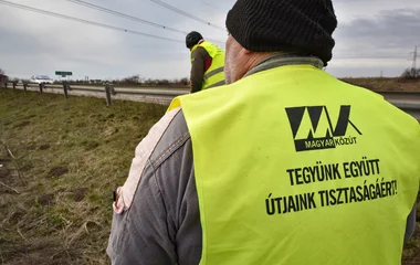 Folytatja hulladékgyűjtő akcióját a Magyar Közút