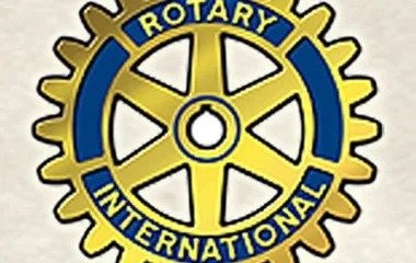 Újabb tableteket kapnak a rászoruló gyerekek a nyíregyházi Rotary Klub jóvoltából