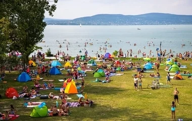 Folytatódnak a szabadvízi strandfejlesztések országszerte