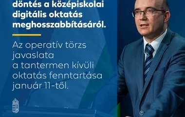 A középiskolai digitális oktatás meghosszabbítását javasolják