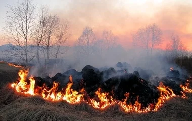 Számos tűzesethez riasztották megyénk tűzoltóit